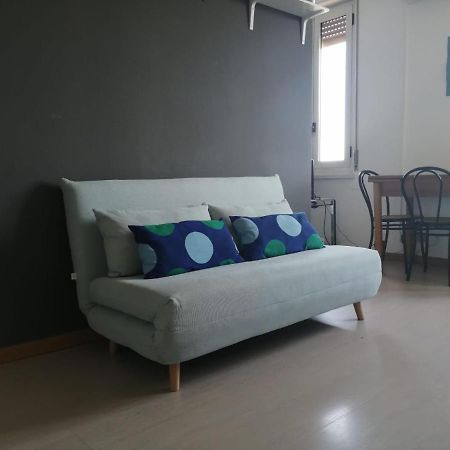Apartment - Sacchini 16 Милан Экстерьер фото
